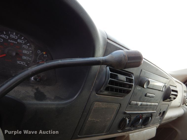 image for item DM6406 2005 Ford F250 Super Duty  SuperCab pickup truck