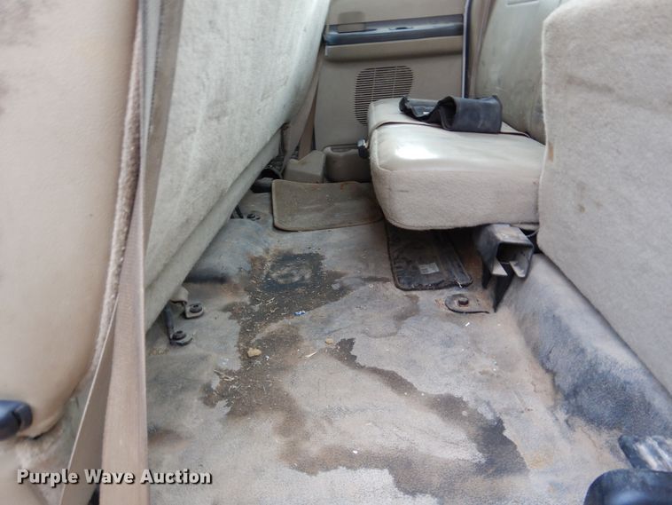 image for item DM6406 2005 Ford F250 Super Duty  SuperCab pickup truck