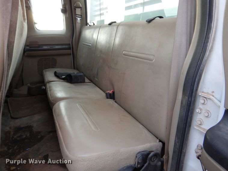 image for item DM6406 2005 Ford F250 Super Duty  SuperCab pickup truck