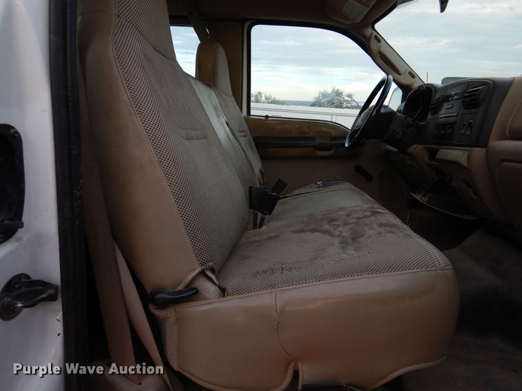 image for item DM6406 2005 Ford F250 Super Duty  SuperCab pickup truck