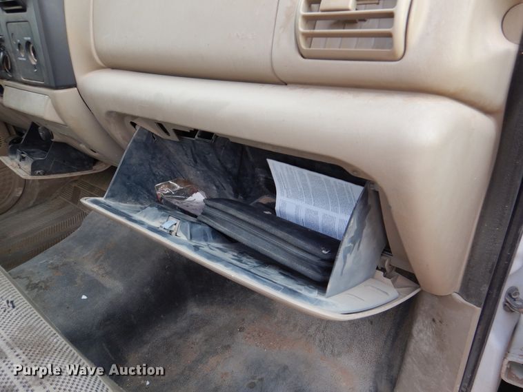 image for item DM6406 2005 Ford F250 Super Duty  SuperCab pickup truck