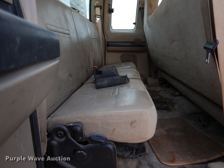 image for item DM6406 2005 Ford F250 Super Duty  SuperCab pickup truck