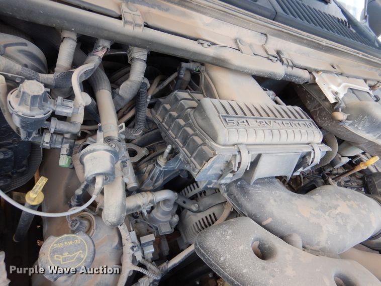 image for item DM6406 2005 Ford F250 Super Duty  SuperCab pickup truck