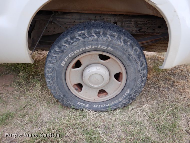 image for item DM6406 2005 Ford F250 Super Duty  SuperCab pickup truck