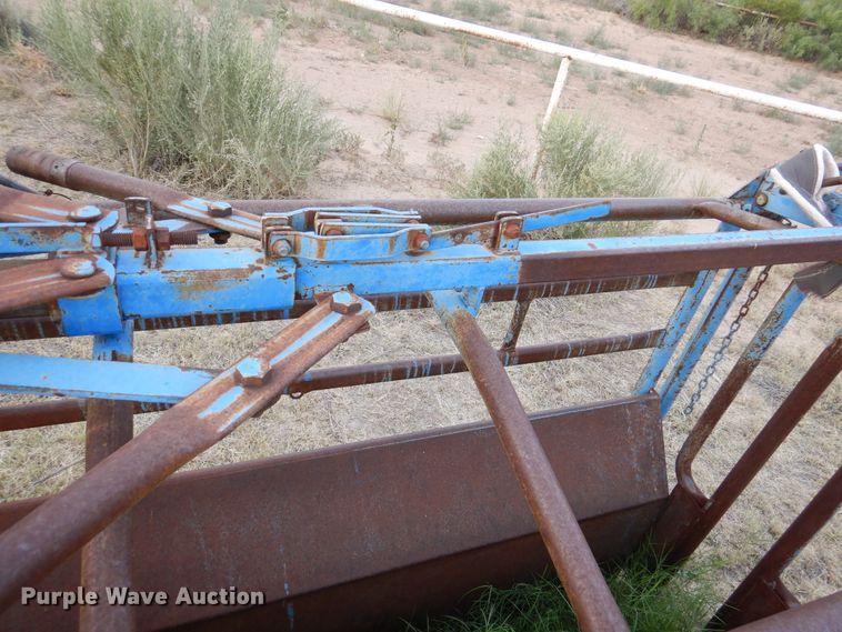 image for item DM6408 Priefert livestock chute