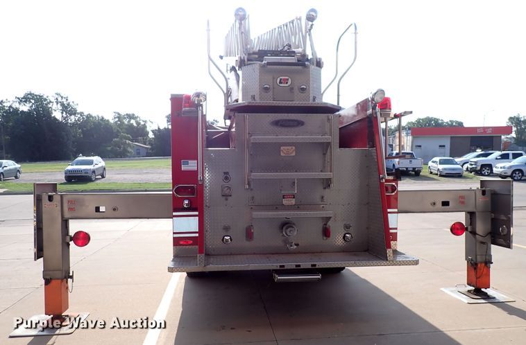 image for item DN1847 1984 Pierce Dash 75  aerial platform fire truck