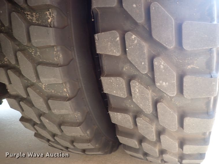 image for item DN1847 1984 Pierce Dash 75  aerial platform fire truck