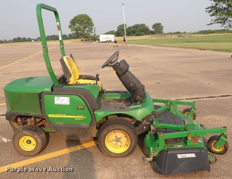 image for item DN1874 John Deere 1445 Series II  lawn mower