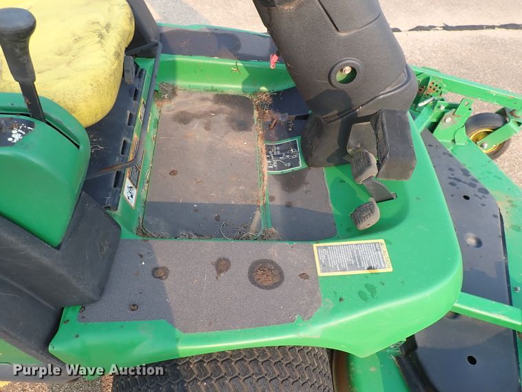 image for item DN1874 John Deere 1445 Series II  lawn mower