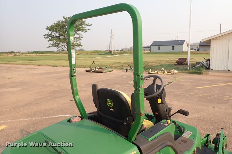 image for item DN1874 John Deere 1445 Series II  lawn mower