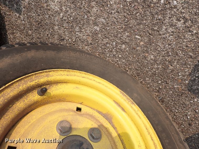 image for item DN1874 John Deere 1445 Series II  lawn mower