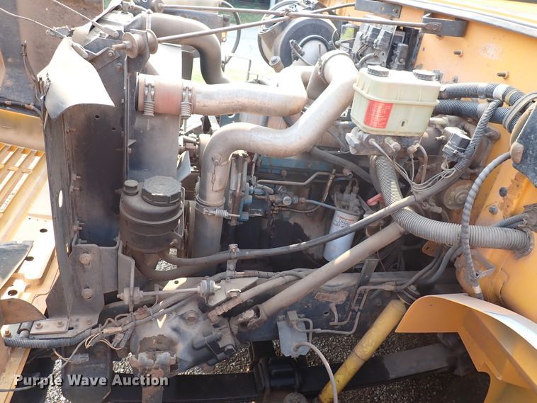 image for item DN1875 1997 International 3800 AmTran  school bus