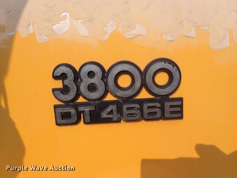 image for item DN1875 1997 International 3800 AmTran  school bus