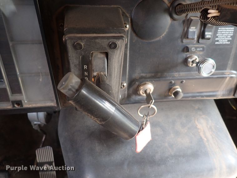 image for item DN1875 1997 International 3800 AmTran  school bus