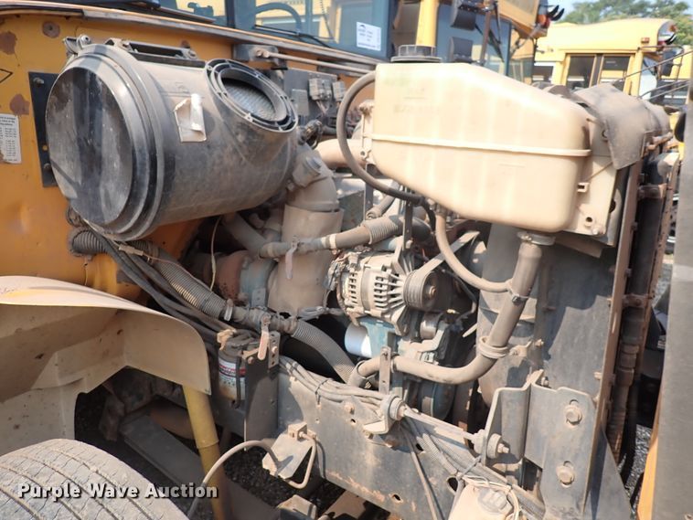 image for item DN1875 1997 International 3800 AmTran  school bus