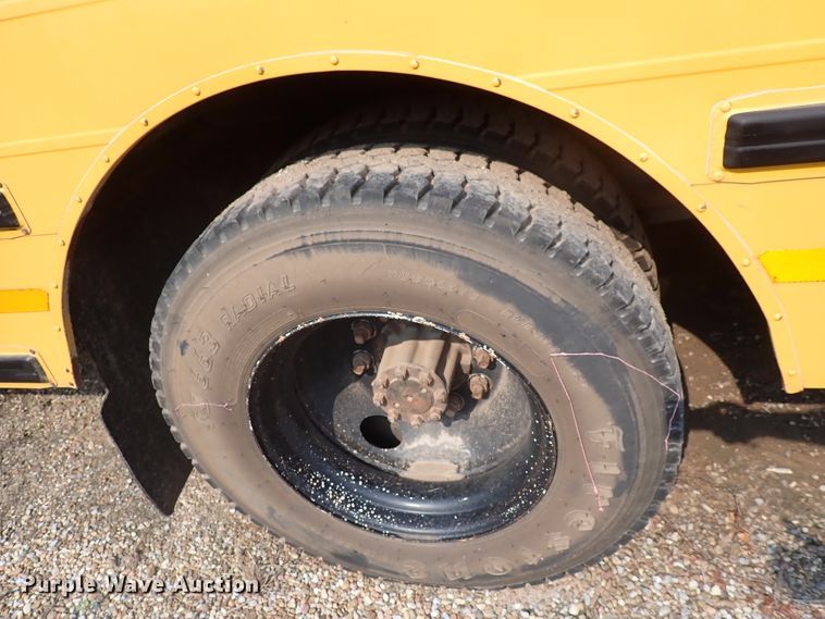 image for item DN1875 1997 International 3800 AmTran  school bus