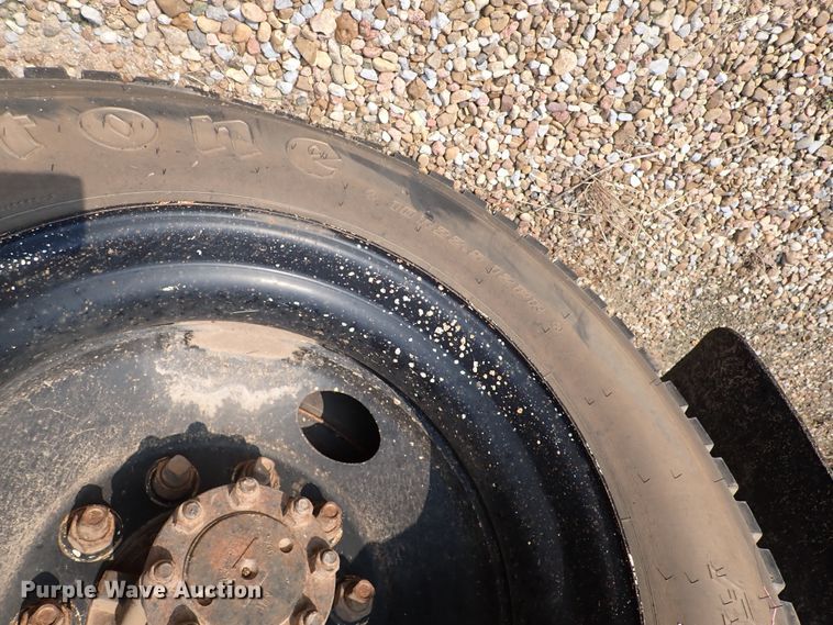 image for item DN1875 1997 International 3800 AmTran  school bus