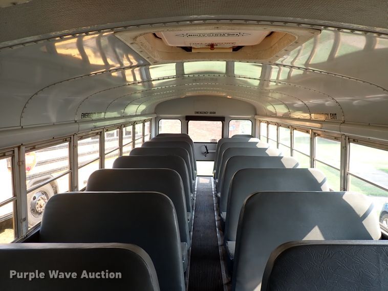 image for item DN1876 1996 International 3800  school bus