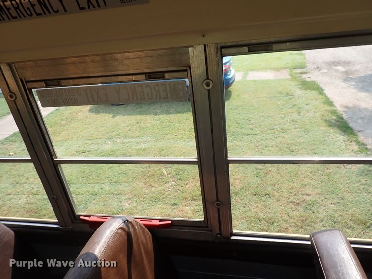 image for item DN1877 1997 Blue Bird TC2000  school bus