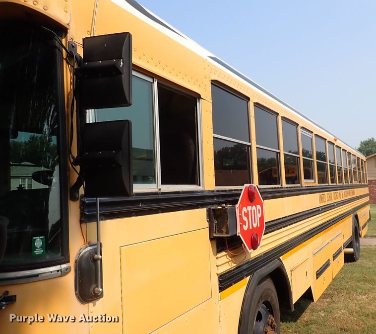 image for item DN1877 1997 Blue Bird TC2000  school bus