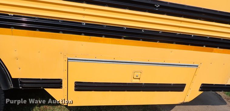 image for item DN1877 1997 Blue Bird TC2000  school bus