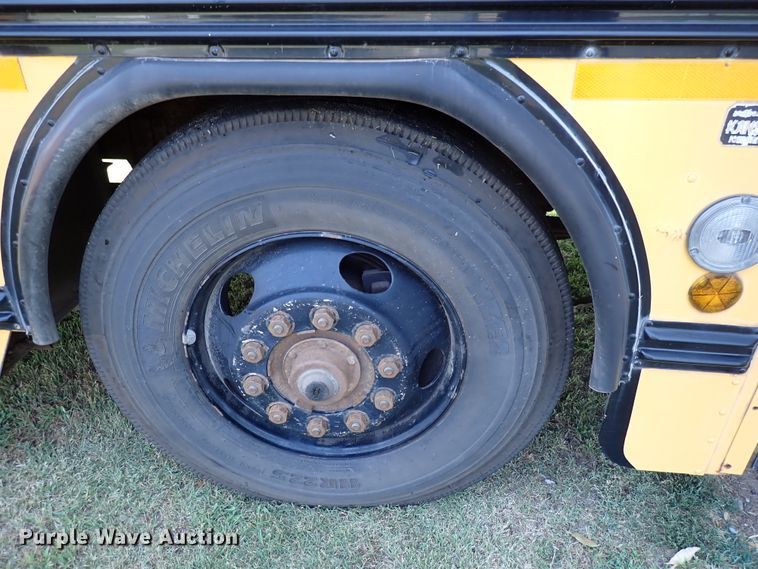 image for item DN1877 1997 Blue Bird TC2000  school bus