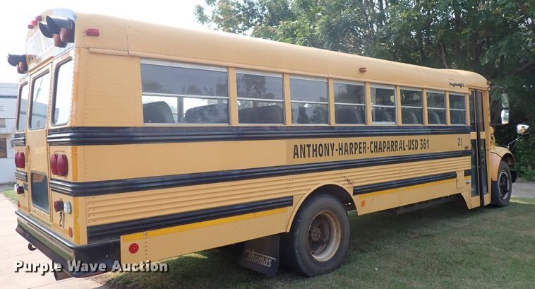 image for item DN1881 1995 International 3800  school bus