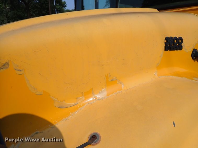 image for item DN1881 1995 International 3800  school bus