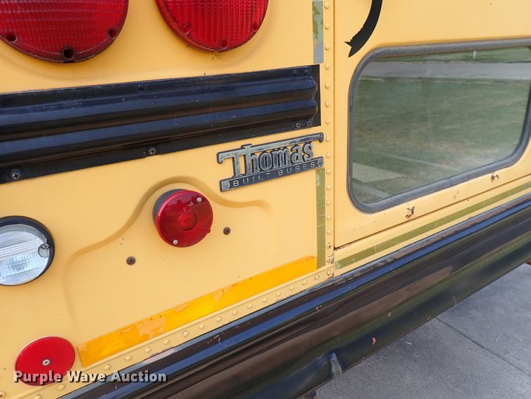 image for item DN1881 1995 International 3800  school bus