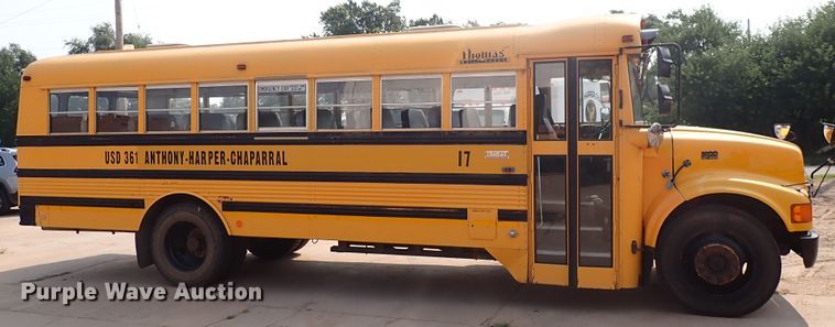 image for item DN1882 1996 International 3800  school bus