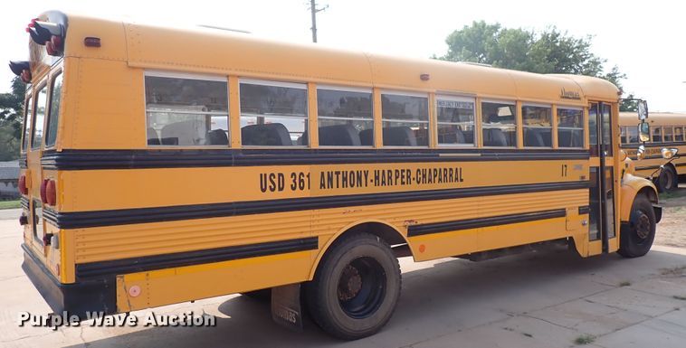 image for item DN1882 1996 International 3800  school bus