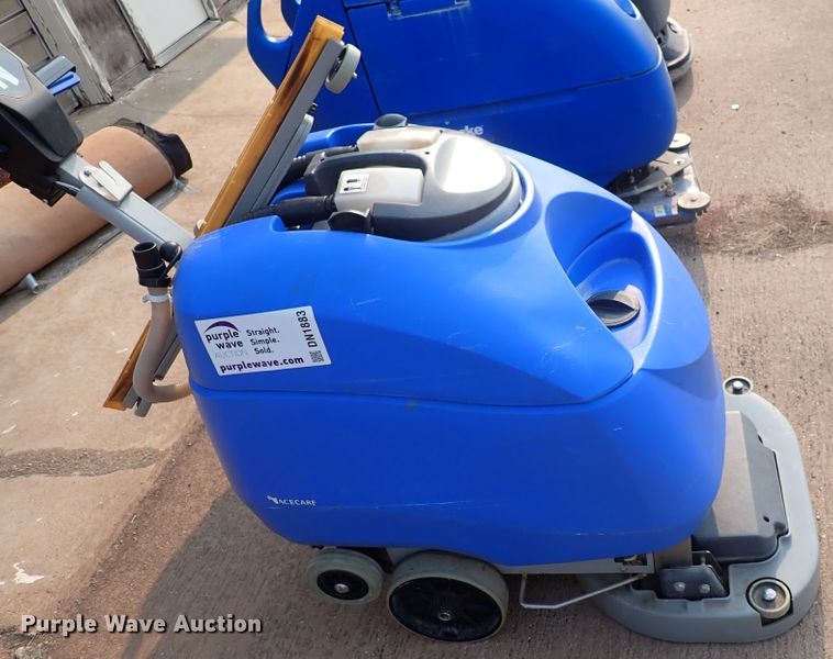 image for item DN1883 (3) floor cleaners