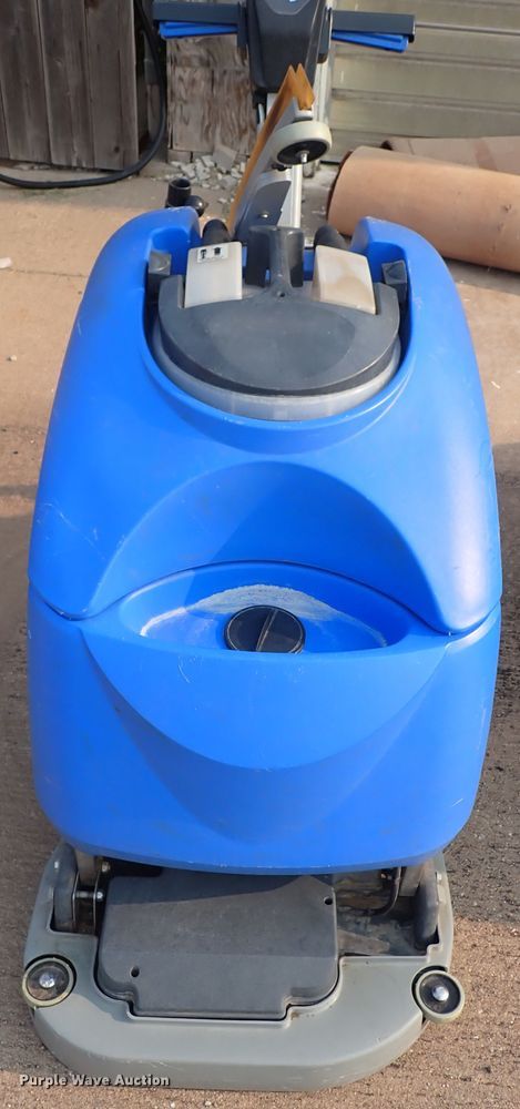 image for item DN1883 (3) floor cleaners