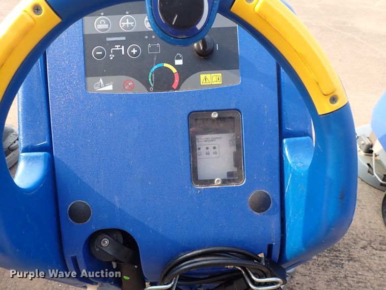 image for item DN1883 (3) floor cleaners