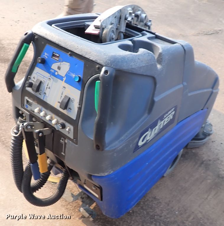 image for item DN1883 (3) floor cleaners