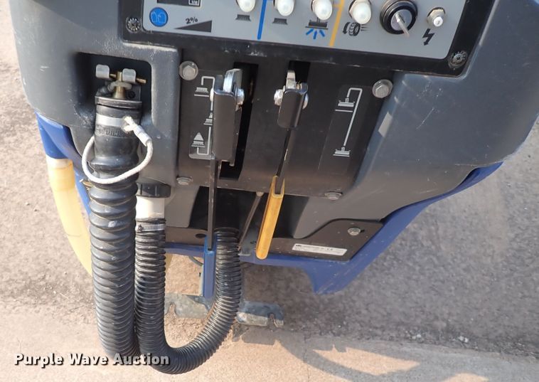 image for item DN1883 (3) floor cleaners