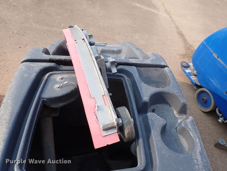 image for item DN1883 (3) floor cleaners