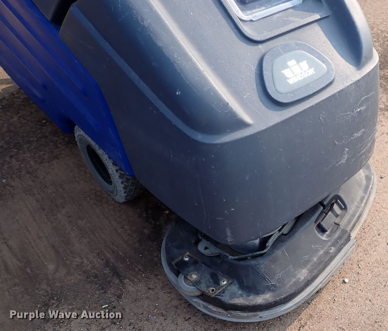 image for item DN1883 (3) floor cleaners