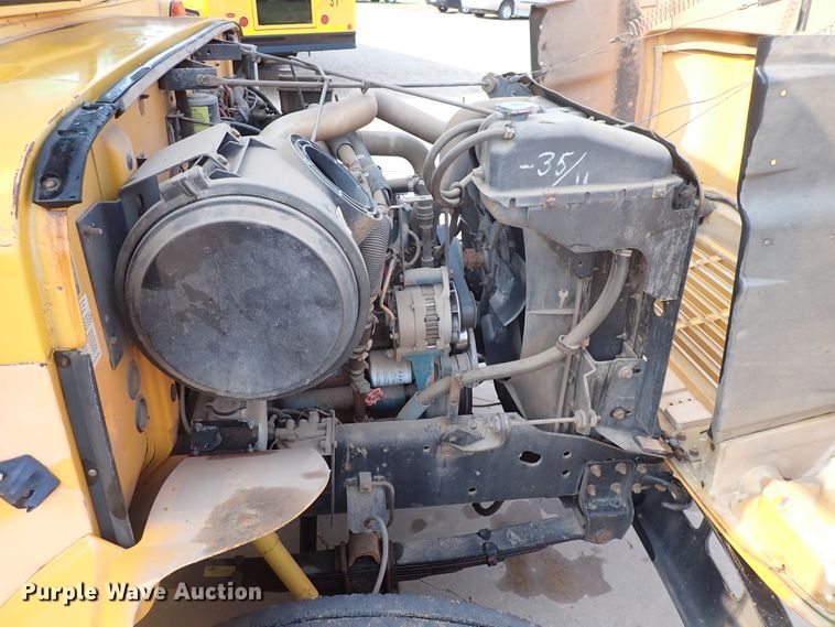 image for item DN1885 1995 International 3800  school bus