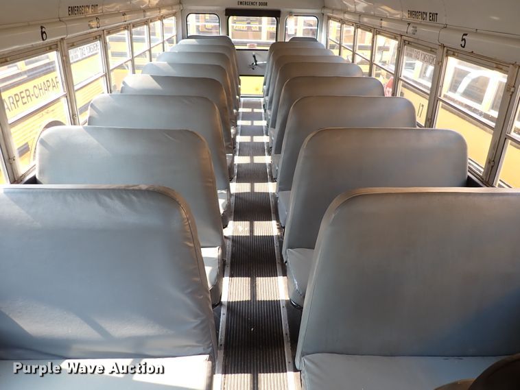 image for item DN1885 1995 International 3800  school bus