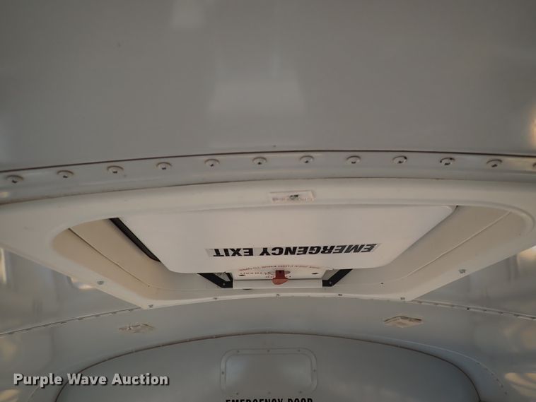 image for item DN1885 1995 International 3800  school bus