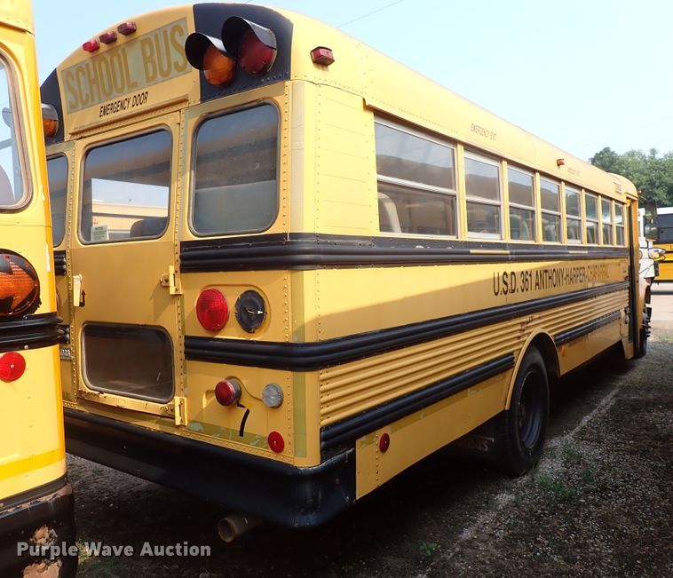 image for item DN1886 1997 International 3800  school bus