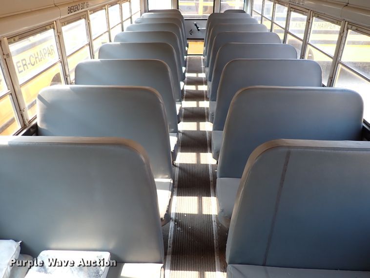 image for item DN1886 1997 International 3800  school bus