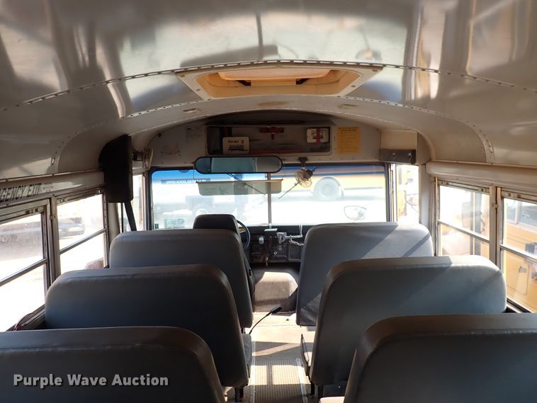 image for item DN1886 1997 International 3800  school bus