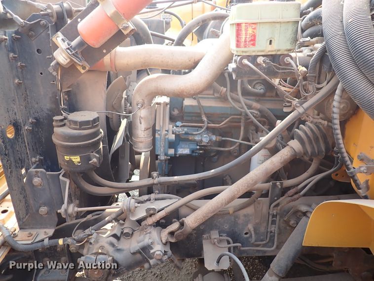 image for item DN1886 1997 International 3800  school bus