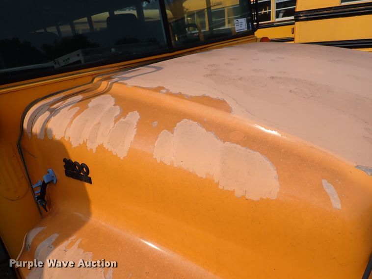 image for item DN1886 1997 International 3800  school bus