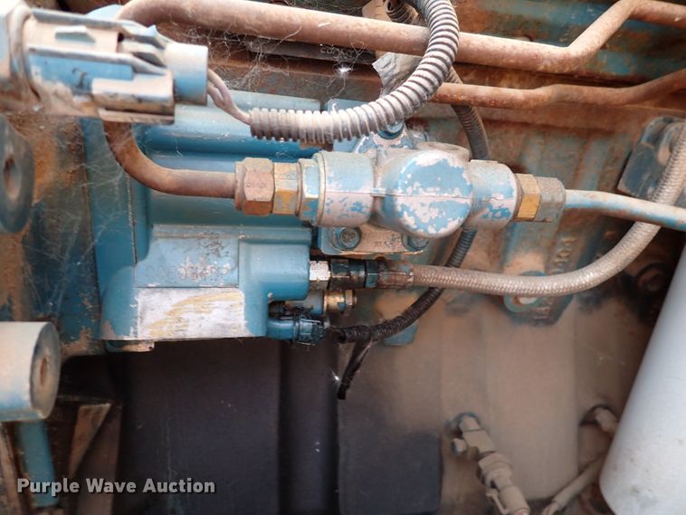 image for item DN1886 1997 International 3800  school bus