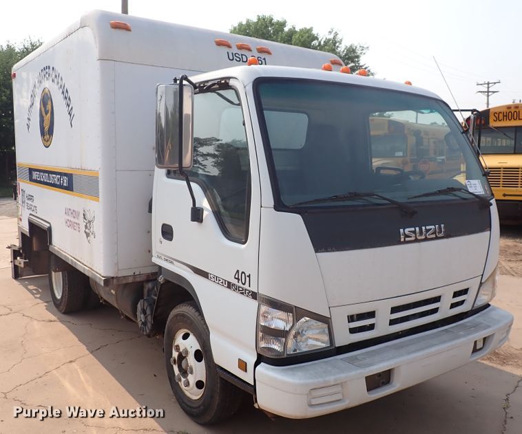 image for item DN1888 2006 Isuzu NPR  box truck