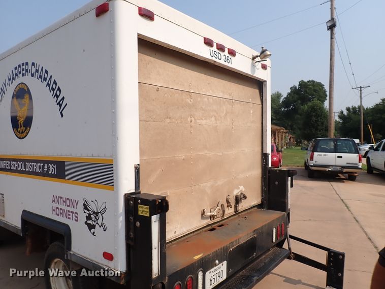 image for item DN1888 2006 Isuzu NPR  box truck