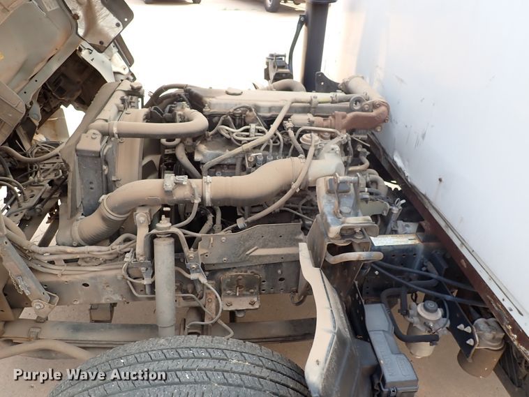 image for item DN1888 2006 Isuzu NPR  box truck